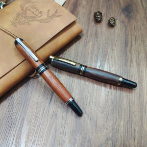 Churchill Fountain Pen Kits With Standard Pen Nib in Gold Finish