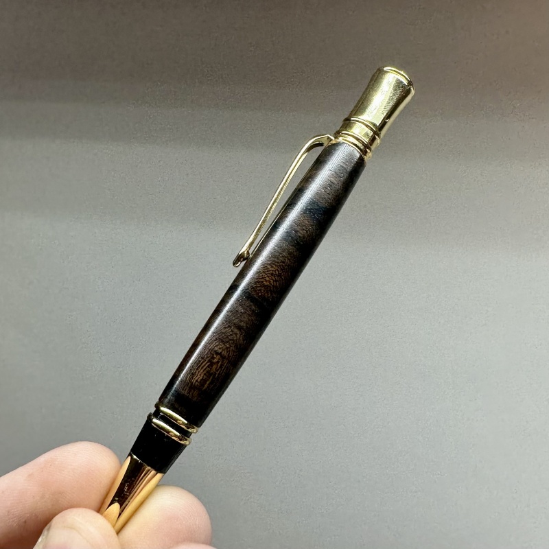 Ziricote and the gold executive pen.