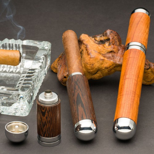 Cigar Case with Cutter/Punch Tip Kit